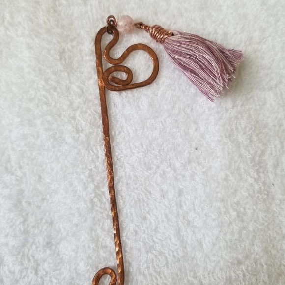 [SOLD] Vintage handmade hammered copper bookmark - Picture 3 of 4